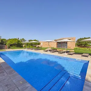 https://bennoc-petit-hotel.balearic-islands.net